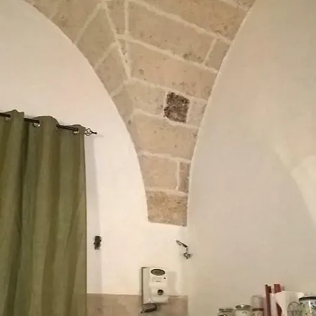 La Piazza Aradeo